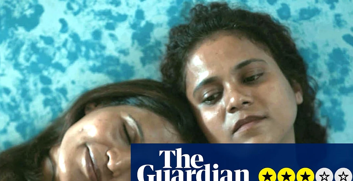 फॉरगॉटन ट्रीज़ के गीतों की समीक्षा - मुंबई में महिला अंतरंगता का संवेदनशील, अस्पष्ट नाटक