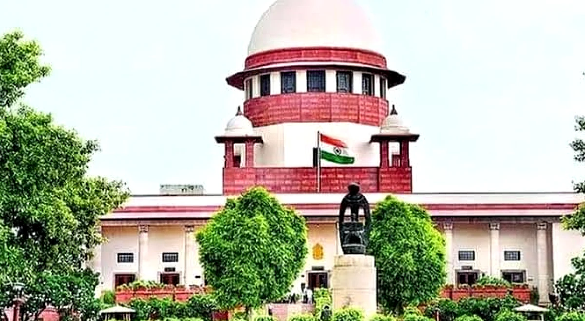 UGC Regulations 2026: क्या बदलेंगे यूजीसी के इक्विटी नियम? केंद्र ने SC में कहा- दोबारा कर रहे विचार