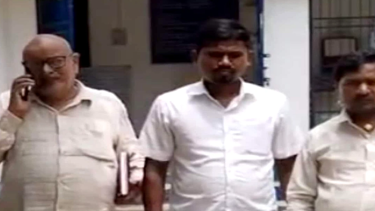 गया के वजीरगंज में अंबेडकर आवासीय विद्यालय को नवादा स्थानांतरित करने के विरोध में आंदोलन शुरू