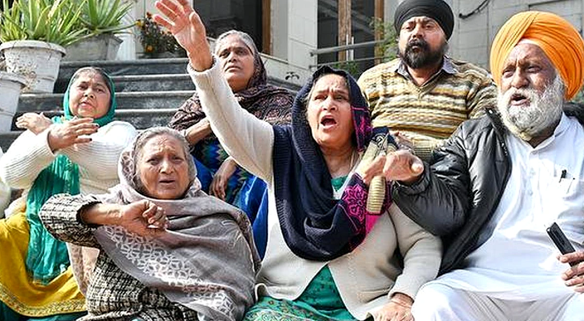 हर जगह आग थी': 1984 के दंगा पीड़ितों ने सज्जन कुमार की मौत के बाद की भयावहता को याद किया