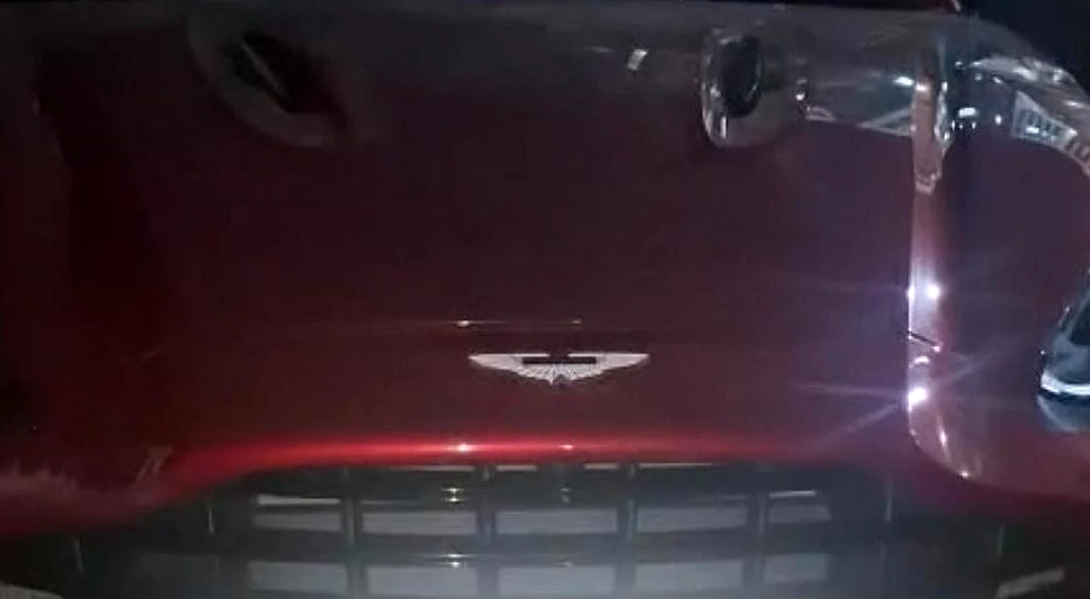 हैदराबाद में Inorbit Mall के पास Aston Martin की टक्कर से महिला की मौत, राज्यसभा सांसद के बेटे पर केस दर्ज