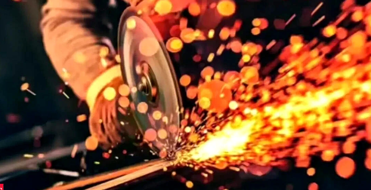 जुलाई में कोर सेक्टर की ग्रोथ घटकर 5.4% हुई, आयरन ओर और बिजली की रफ्तार हुई धीमी