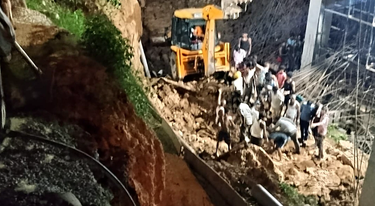 मोहाली के एयरोसिटी में बड़ा हादसा, इमारत का हिस्सा गिरने से दो मजदूरों की मौत
