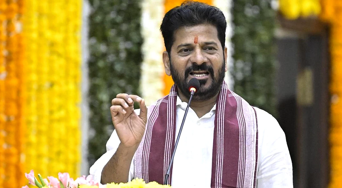 केंद्र ने तेलंगाना के मुख्यमंत्री रेवंत रेड्डी की अमेरिकी यात्रा को अनुमति देने से इनकार कर दिया