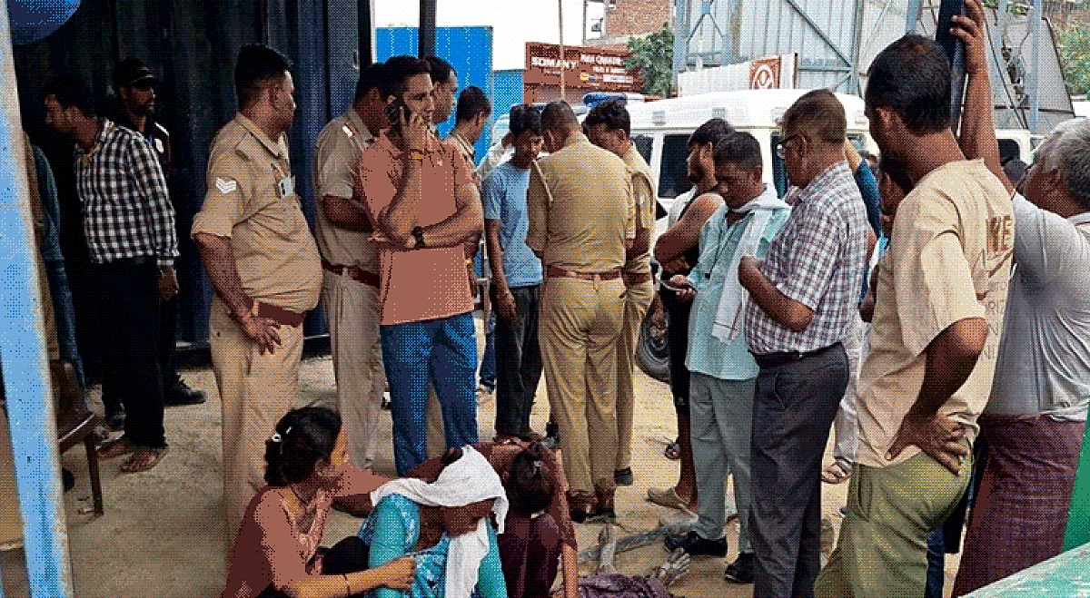 वृंदावन में मॉल की शटरिंग ढहने का हादसा: ताश के पत्तों की तरह गिरी संरचना, तीन लोगों की मौत