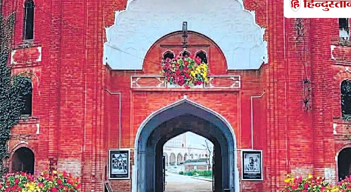 दारुल उलूम से हटेगी अफगानिस्तान के बादशाह की निशानी, गिराया जाएगा बाब-ए-जाहिर गेट