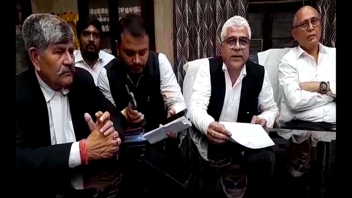 UP: अधिवक्ता विरोधी आदेशों के खिलाफ कानपुर में जुटेगा वकीलों का कुनबा, 10-11 सितंबर को बनेगी आंदोलन की रणनीति