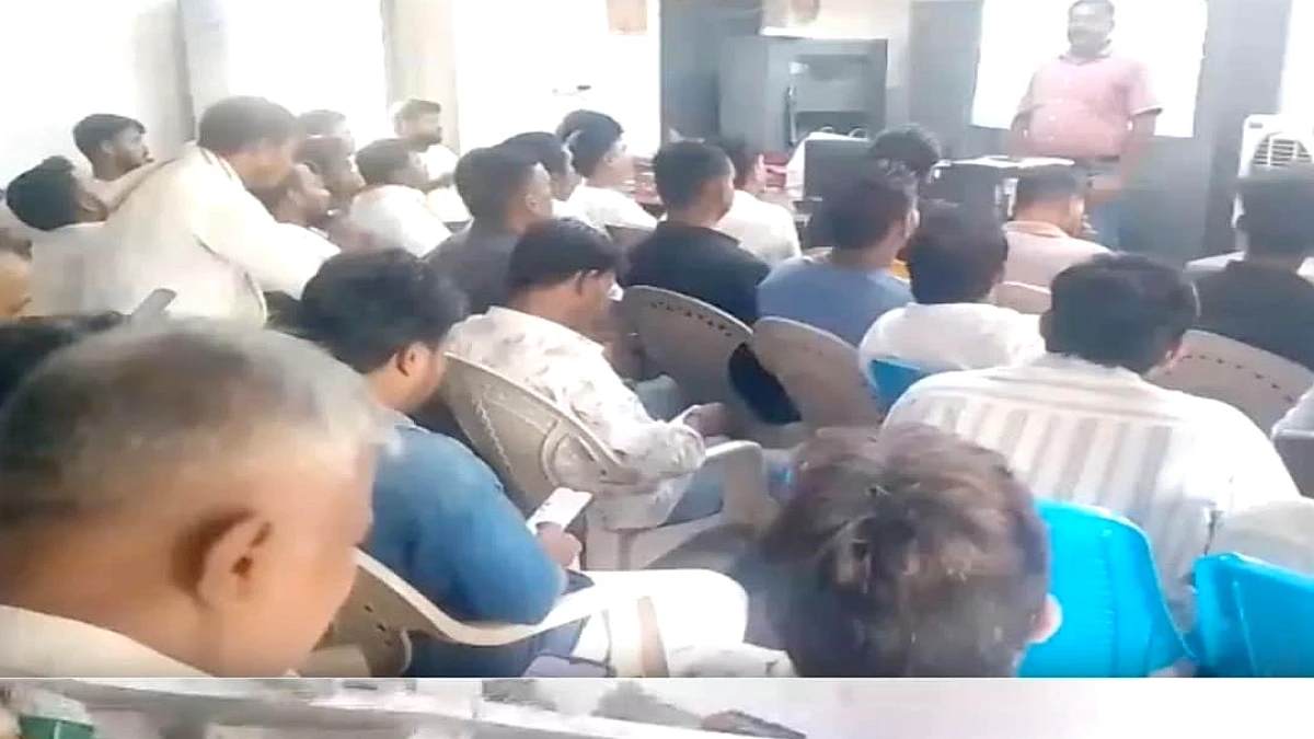 सासाराम नगर निगम में SEBI ने वित्तीय जागरूकता कार्यक्रम आयोजित, बचत‑निवेश और धोखाधड़ी से बचाव पर विशेष सत्र