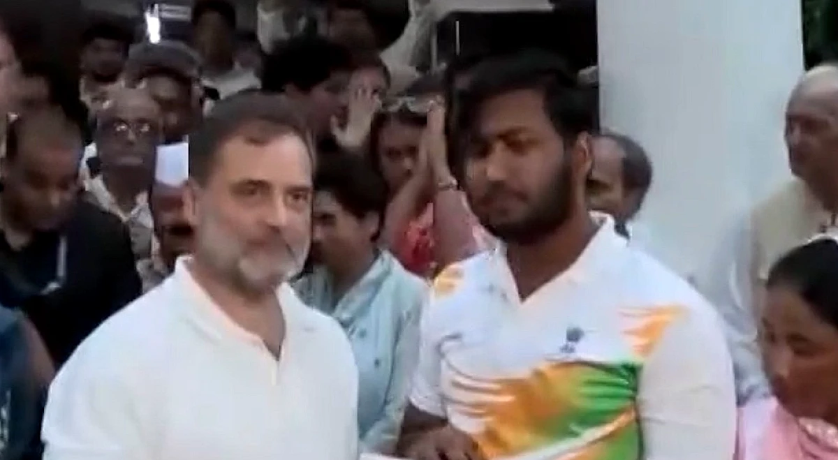 राहुल गांधी के धरने के बाद पेलेट गन मामले में FIR दर्ज, जांच तेज