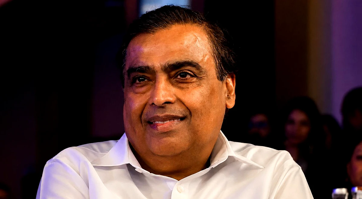 रिलायंस Q1 EBITDA 10% बढ़ा, उच्च आधार के कारण शुद्ध लाभ घटा
