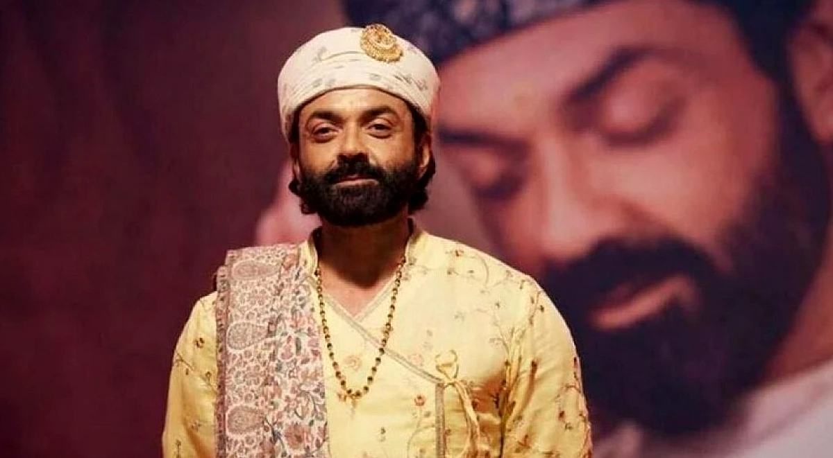 बाबा निराला' बनकर लौट रहे बॉबी, शुरू हुई आश्रम 4 की शूटिंग