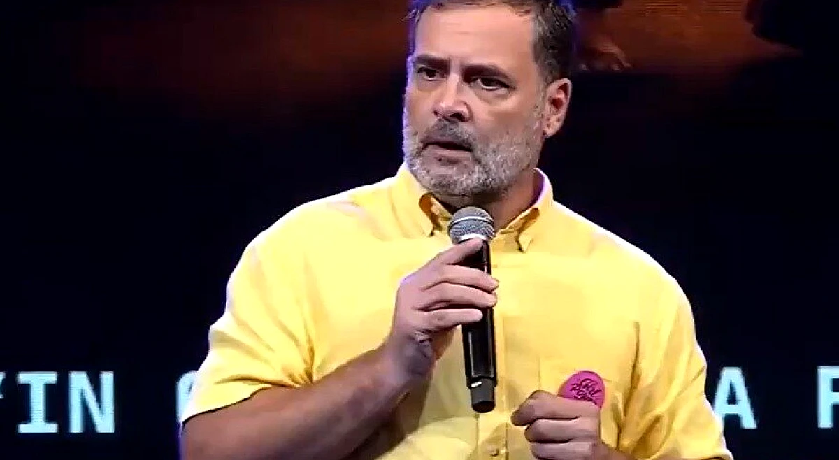 राहुल गांधी ने 'छात्रों की गूंज' में महिलाओं की स्वतंत्रता पर बल दिया, मनुस्मृति‑संदर्भ को चुनौती दी