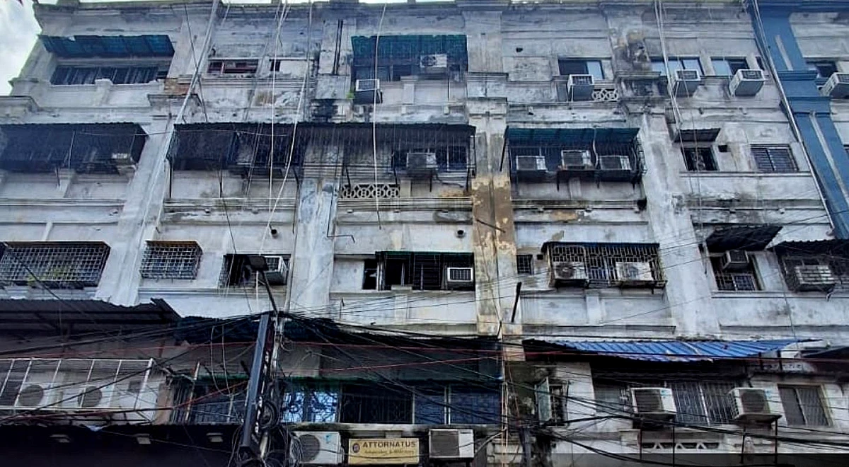 Four days after Kolkata hotel fire killed nine, owner arrested