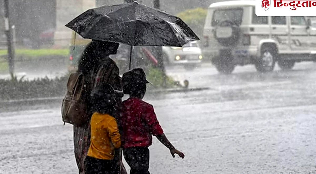 UP Weather 23 August: यूपी में बारिश से गिरा तापमान, उमस-गर्मी से राहत को आज भी बरसेंगे बादल
