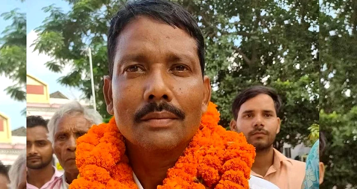 Bihar News: सारण में NIA की बड़ी कार्रवाई, मुख्य पार्षद के घर छापेमारी, बेटे को टीम अपने साथ ले गई