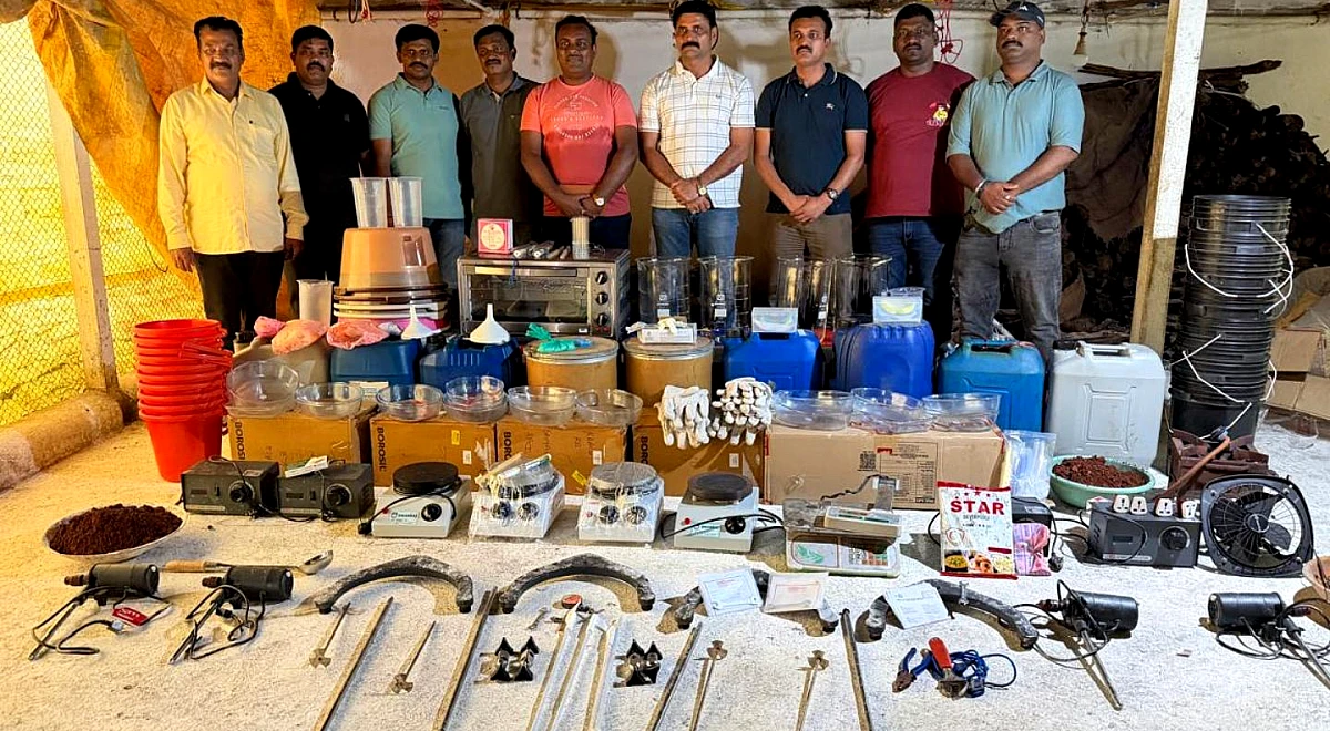 Mephedrone factory busted at Kolhapur poultry farm