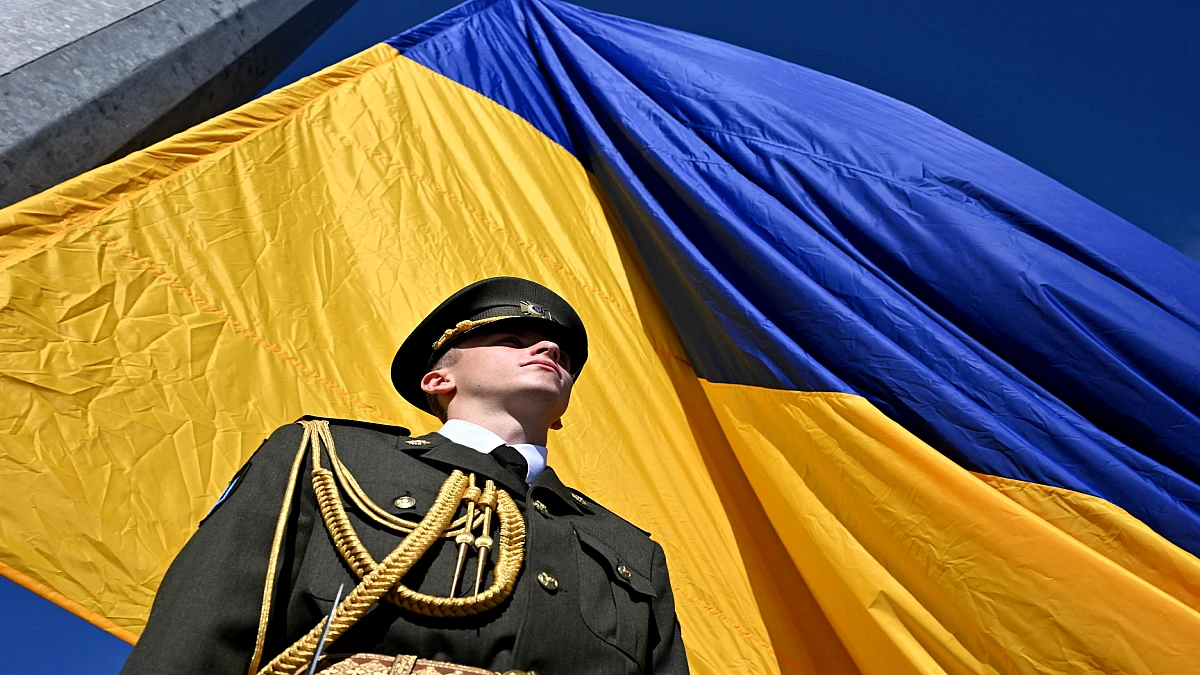 Ukraine celebrates National Flag Day
