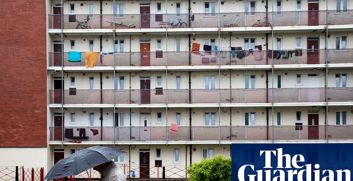 Reform says it would put foreign-born UK citizens lower on social housing list