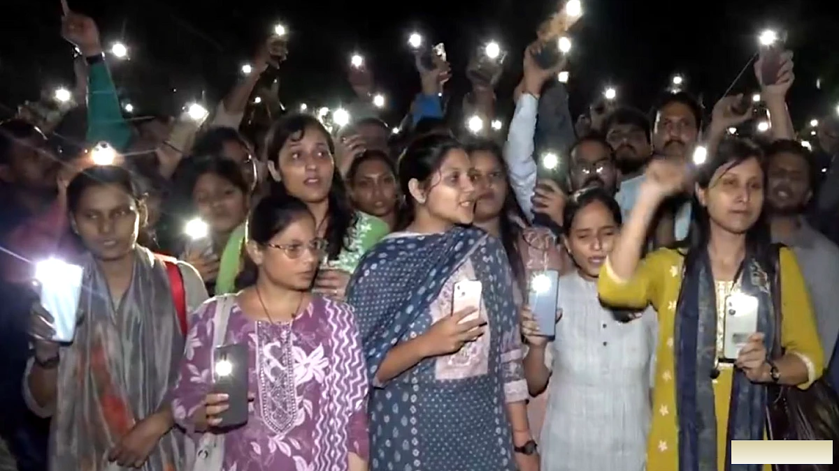 झारखंड में भर्ती रद्द करना सामूहिक सजा के समान है