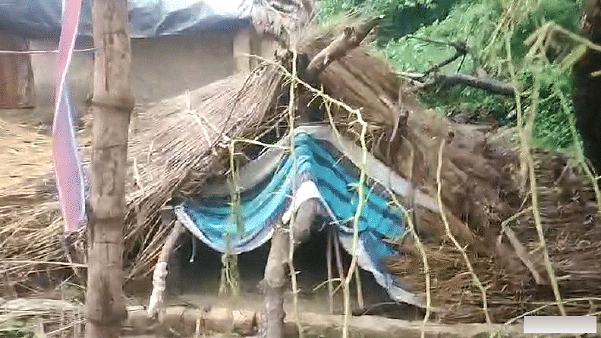 अयोध्या में बारिश के दौरान छप्पर गिरने से बालक और युवती की मौत