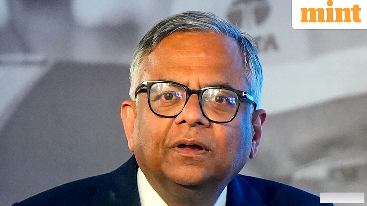 रिपोर्ट में कहा गया है कि कोरम की कमी के कारण स्थगित होने के एक महीने बाद टाटा संस की बोर्ड बैठक 17 सितंबर को होने की संभावना है।