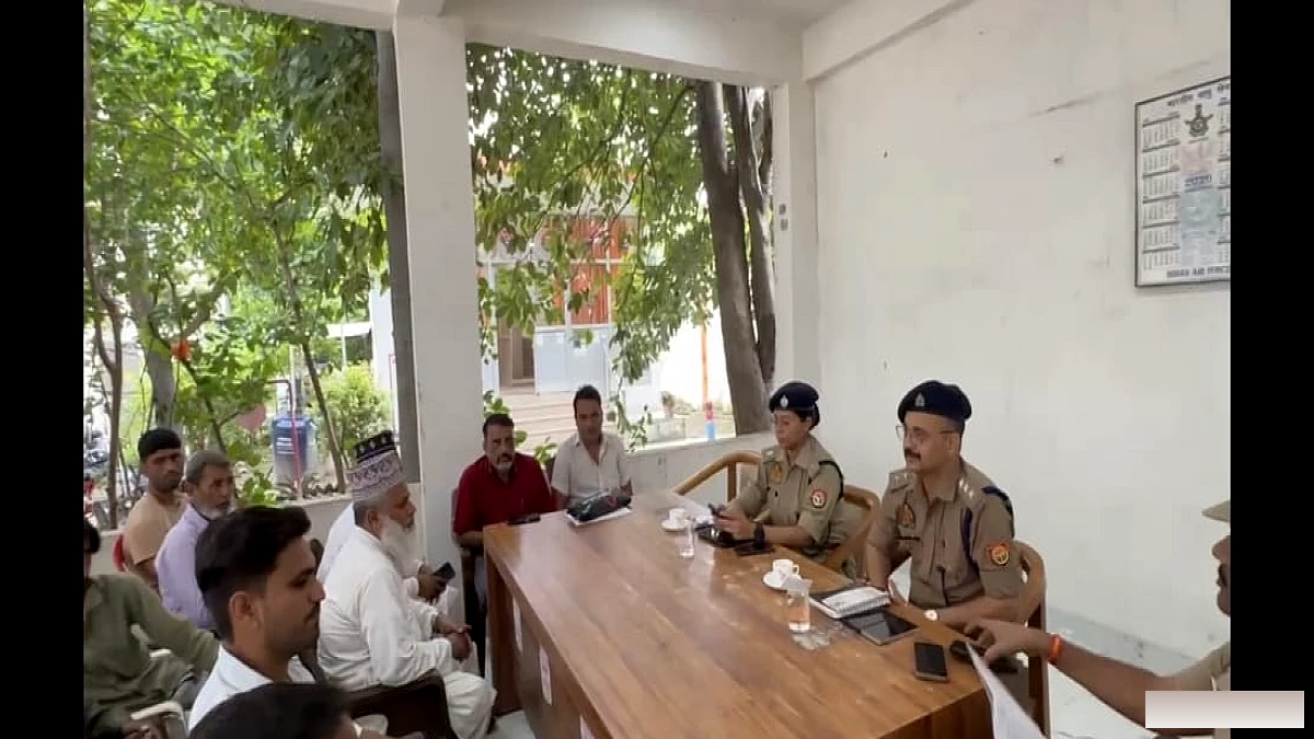 महाराजपुर थाने में पीस कमेटी बैठक, जुलूस पर सख्त निर्देश