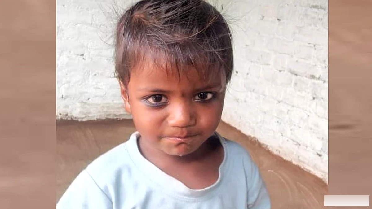 बारिश में नहाते हुए नाली में गिरा युवक, अस्पताल में मृत घोषित
