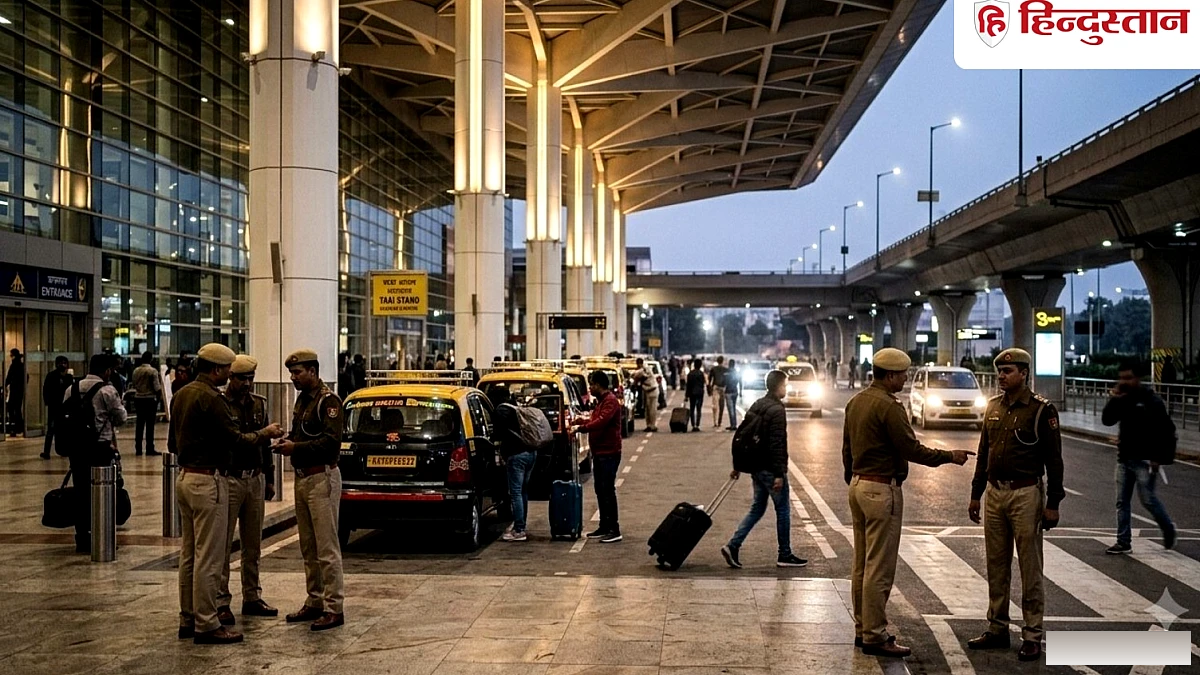 लाखों के लोन ले विदेश भागा सिपाही दिल्ली एयरपोर्ट पर गिरफ्तार, गोरखपुर लाई पुलिस