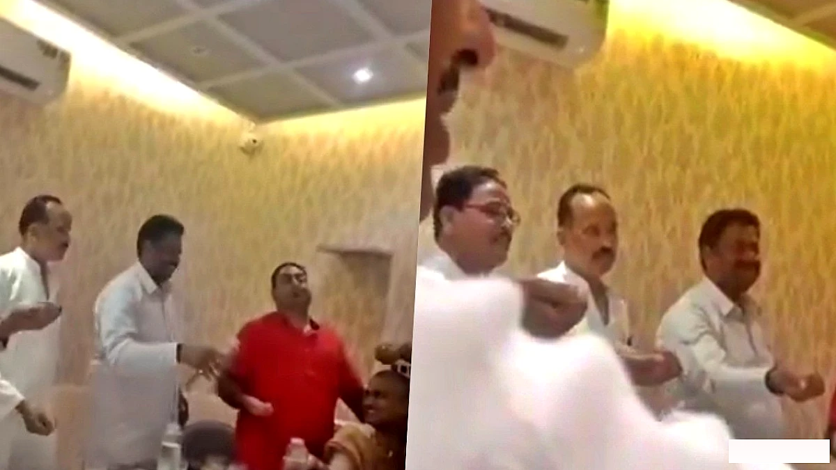 हाथ में गंगाजल लेकर पार्षदों ने खाई अवैध कमाई बांटने की कसम, VIDEO