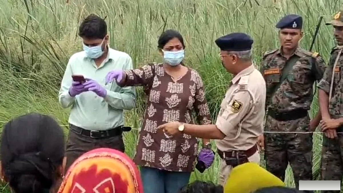 मुजफ्फरपुर में युवक की बेरहमी से हत्या, ईंट-पत्थर से कुचला सिर; घर से 500 मीटर दूर मिला शव