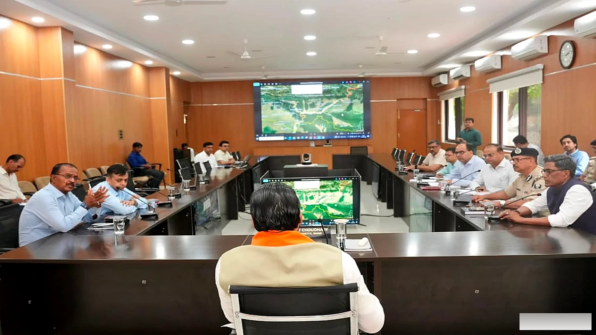 फ्लैश फ्लड के खतरे से प्रदेश में अलर्ट, CM ने की अपात बैठक, तैयारियां की तेज; NDRF व SDRF की  तैनाती