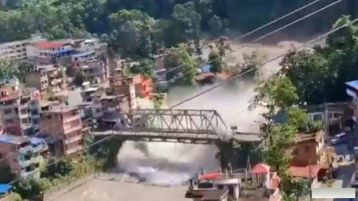 नेपाल में बाढ़ के बाद भारत ने आपातकालीन हेल्पलाइन स्थापित की | नंबर जांचें