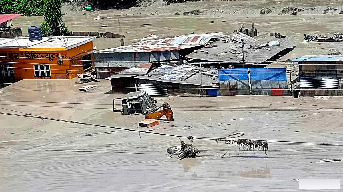 तिब्बत में अचानक आई बाढ़ से 31 लोगों की मौत, तीर्थयात्री लापता: 10 अपडेट
