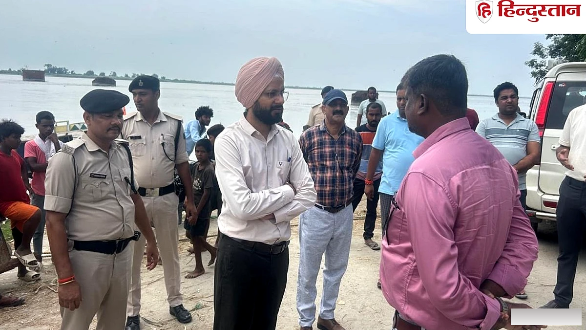 बेतिया में हर घंटे चढ़ रहा गंडक का जल स्तर, निचले इलाकों में बढ़ रही बेचैनी; DM ऐक्शन में