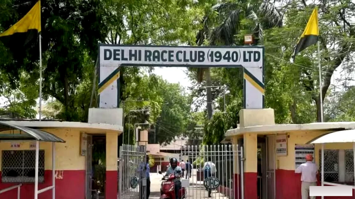 उच्च न्यायालय द्वारा बेदखली की कार्यवाही को मंजूरी दिए जाने के बाद केंद्र ने दिल्ली रेस क्लब की भूमि पर कब्ज़ा कर लिया