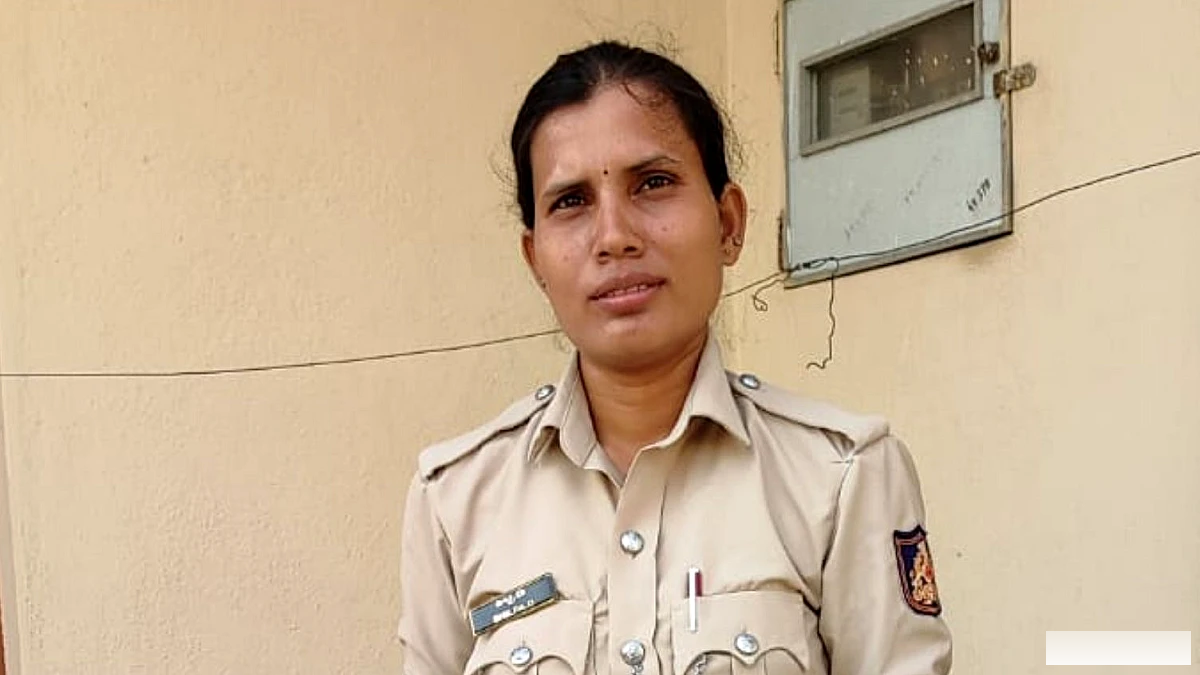 शिकायत दर्ज करने से इनकार करने पर बेंगलुरु की महिला पुलिसकर्मी के सिर पर लोहे की रॉड से हमला