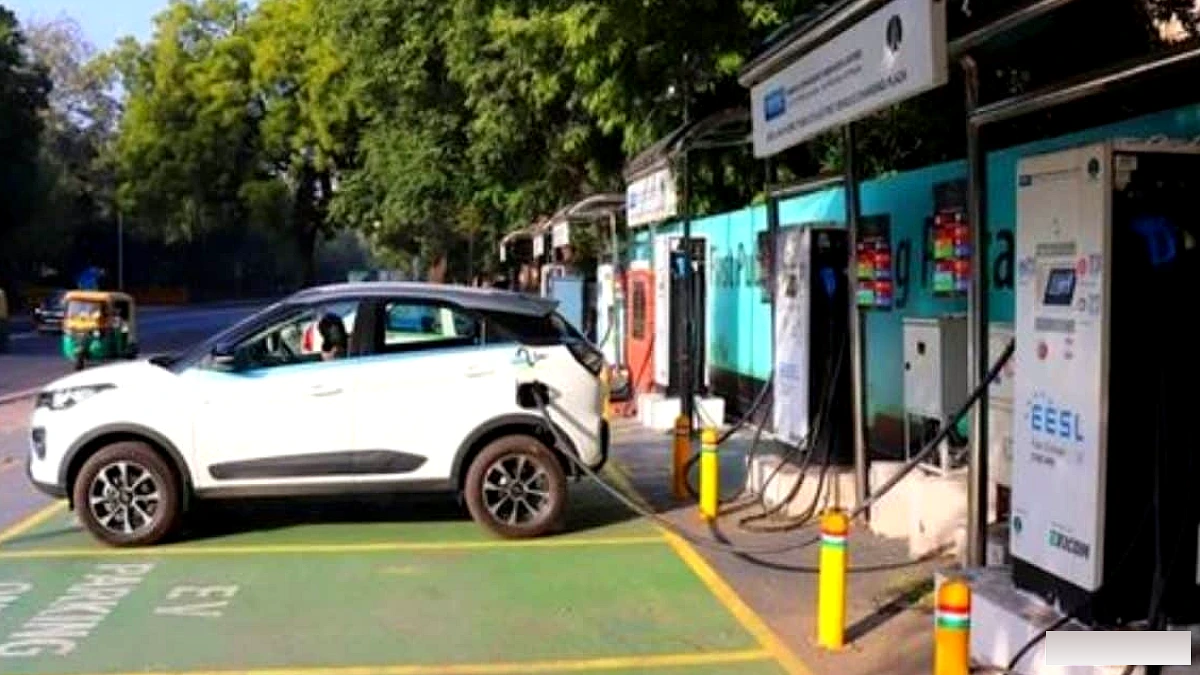 भारत का ईवी क्षेत्र पूरी तरह से उत्साहित: 2030 तक 20 लाख करोड़ रुपये का बाजार, 5 करोड़ नौकरियां, गडकरी कहते हैं