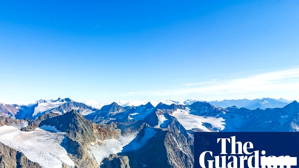 ऑस्ट्रिया में ग्लेशियर में गिरने के 60 साल बाद हाइकर अपने बैकपैक के साथ फिर से मिला