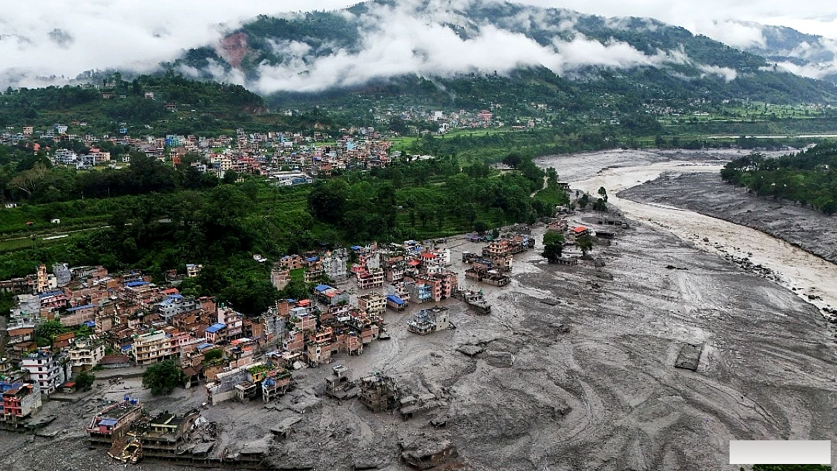 दो नदियों के संगम पर फिर बना 'डेथ लेक', नेपाल में आ रही है तबाही की नई किस्त!