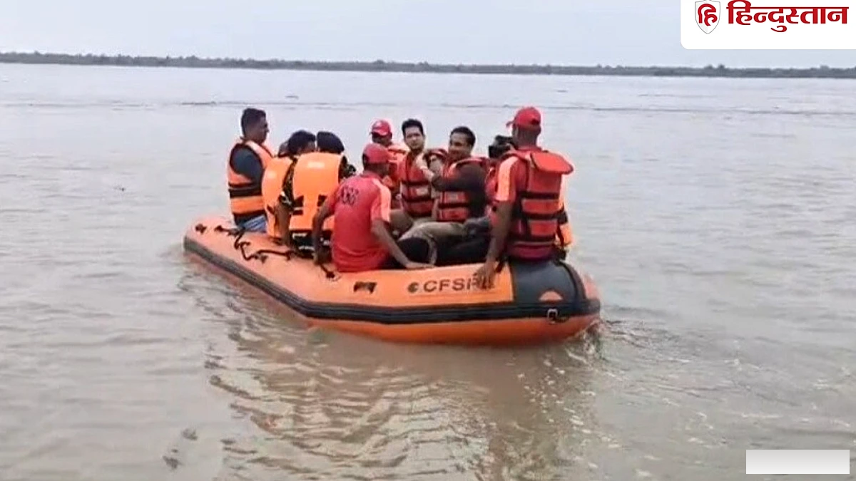 गंडक की रफ्तार से रात भर दहशत में रहे अधिकारी, ग्रामीणों की भी अटकी रहीं सांसें