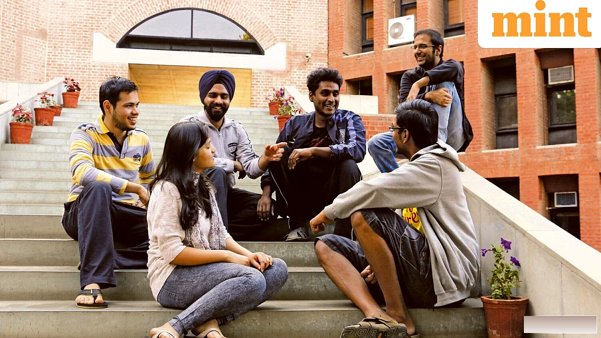 उन्हें युवाओं से पकड़ें: वीसी अगले बड़े Startup के लिए कॉलेज परिसरों की तलाश कर रहे हैं