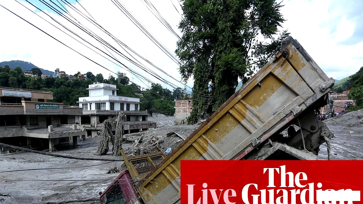 तिब्बत अचानक बाढ़ लाइव अपडेट: मलबे से अटी नदी में फिर बाढ़ का खतरा; बचावकर्मी जीवित बचे लोगों को ढूंढने के लिए दौड़ रहे हैं