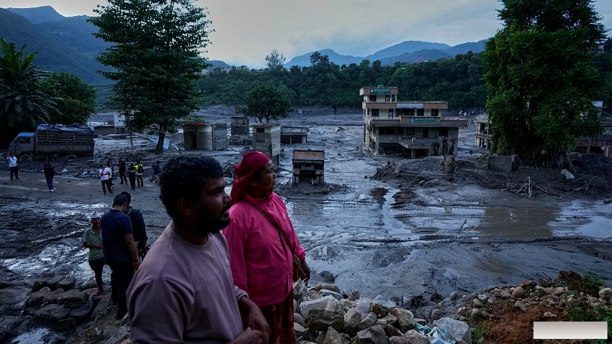 नेपाल में अचानक आई बाढ़ पर प्रमुख घटनाक्रम: मरने वालों की संख्या 400 से अधिक, आगे क्या?