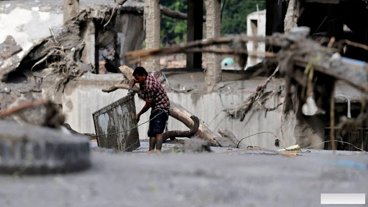 बाढ़ प्रभावित नेपाल में त्रिशूली-1 विद्युत परियोजना स्थल से 200 भारतीयों सहित 500 लोगों को बचाया गया