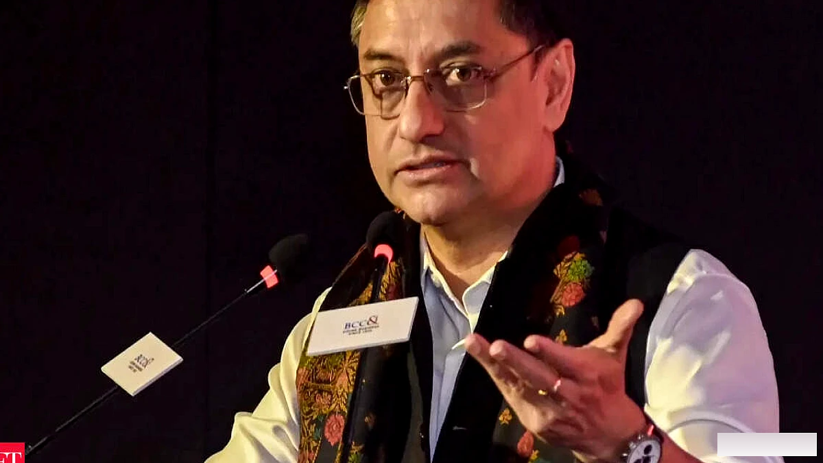 प्रक्रियाओं का डिजिटलीकरण सुधार नहीं है, विकास को बढ़ावा देने के लिए शासन को सरल बनाएं: ईएसी-पीएम सदस्य सान्याल