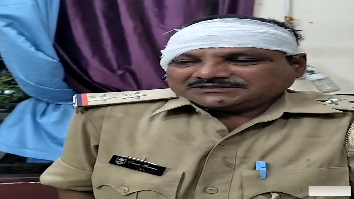 नशे में हंगामा कर रहा था युवक, समझाने पहुंची डायल 112 की टीम पर टूट पड़ा; SI समेत 4 पुलिसकर्मी घायल