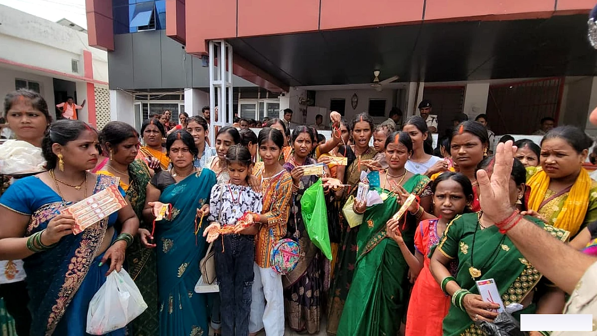 सलाखों के पीछे मना रक्षाबंधन, बेऊर जेल में बहनों ने भाइयों की कलाई पर बांधा रक्षा सूत्र; भावुक हुए बंदी