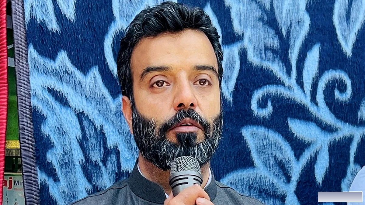 जम्मू‑कश्मीर की राजनीति‑सुरक्षा पर 15 साल के अनुभव के साथ नेवेद इकबाल का व्यापक कवरेज