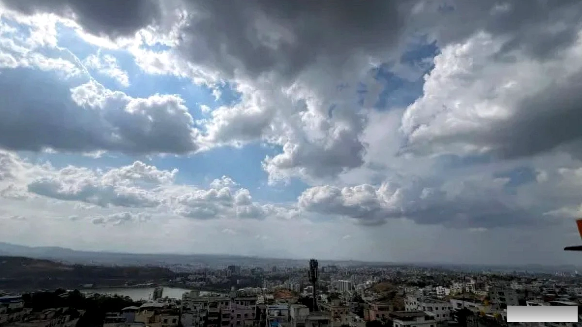 हल्की बारिश, आसमान में बादल छाए रहने की संभावना है क्योंकि महाराष्ट्र में बारिश की कमी देखी जा रही है