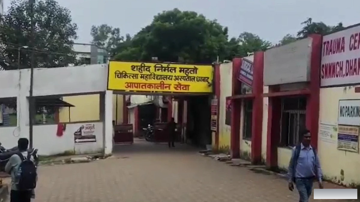 तालाब में डूब रहा था बच्चा, बचाने गए दो अन्य भी डूबे, तीनों की मौत